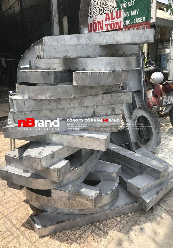 Chữ nổi tole Chữ nổi tole